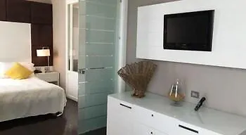 Smy 4* بولونيا