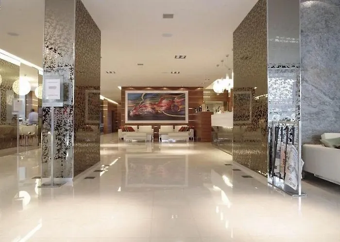 Hotell Smy 4*
