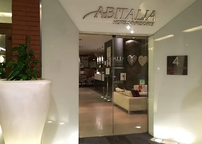 Hotell Smy 4*