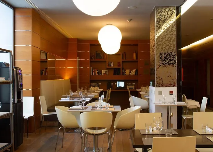 Smy Hotell Bologna