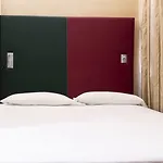 4 Viale Masini Hotel