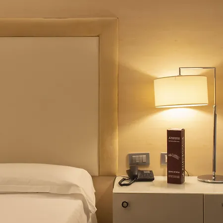 Hotel Smy