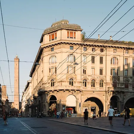 Smy 4* Bologna