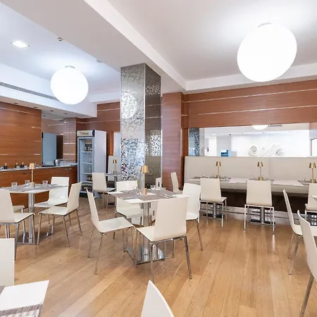 Hotel Smy 4*