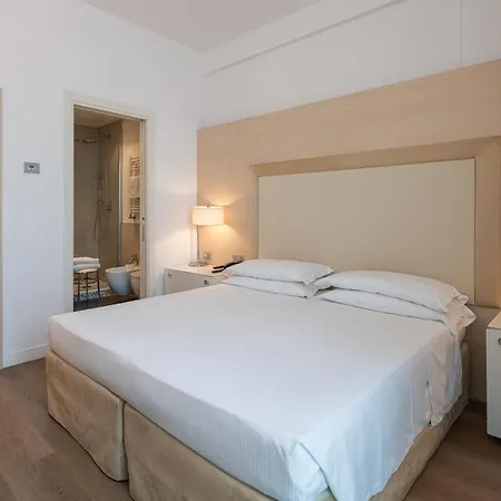Hotel Smy 4*