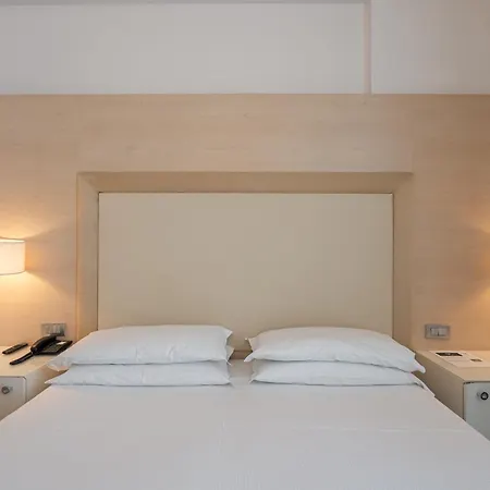 Smy Hotel