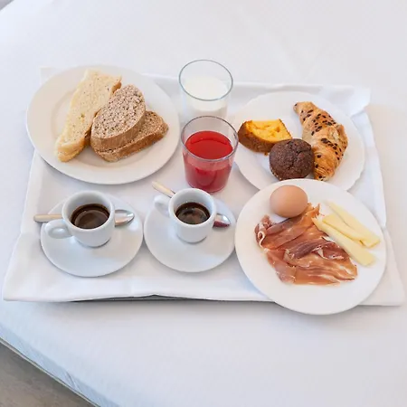 Hotel Smy 4*