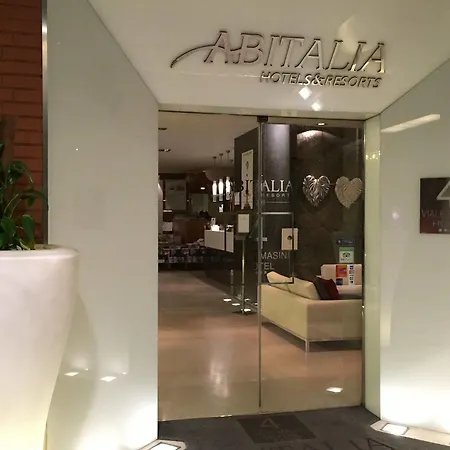 Hotel Smy 4*