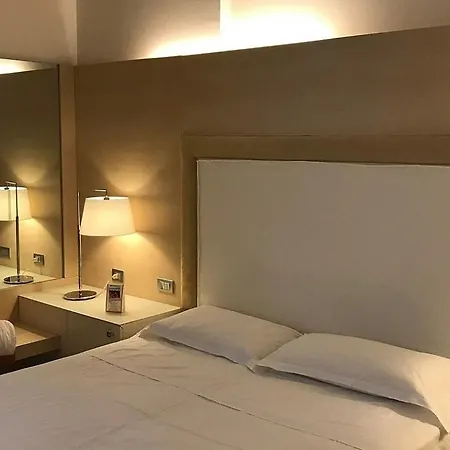 Smy 4*